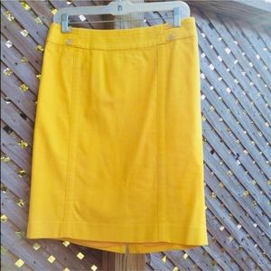 🔅 Yellow LOFT Pencil Skirt🔅